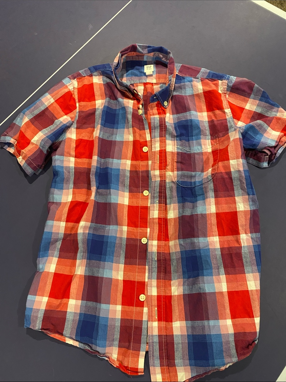 Men's Short-Sleeve Plaid Button-Up Shirt - Red/Blue